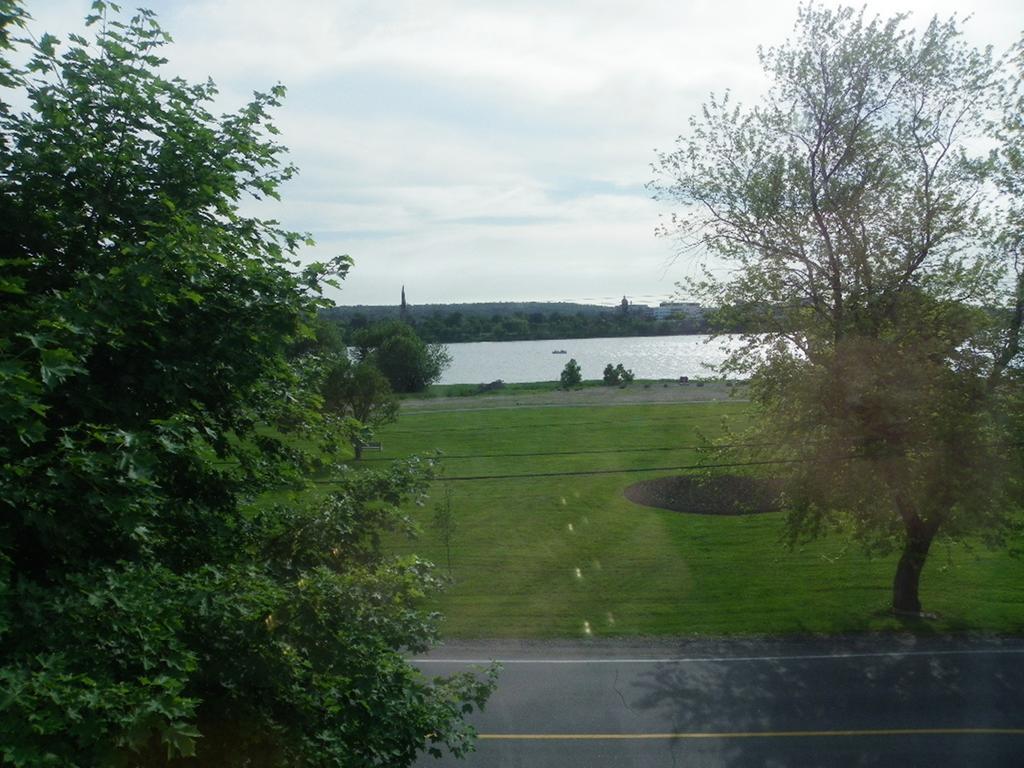 The Colonel'S In Bed And Breakfast Fredericton Camera foto
