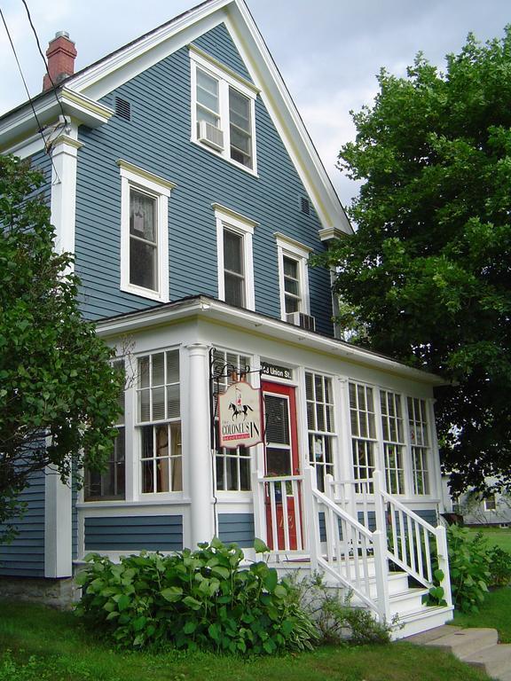The Colonel'S In Bed And Breakfast Fredericton Esterno foto